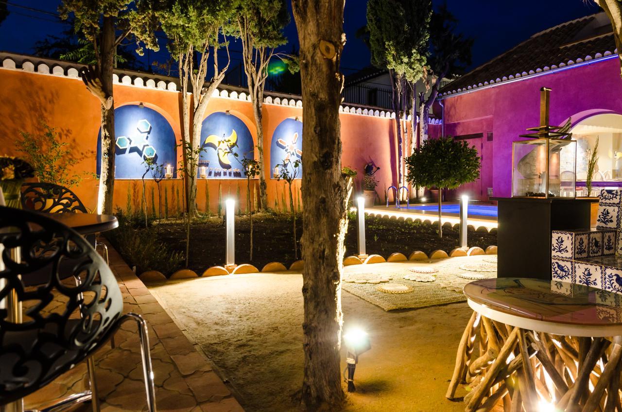 Alojamiento Con Encanto La Luna En El Alba Granada Ngoại thất bức ảnh